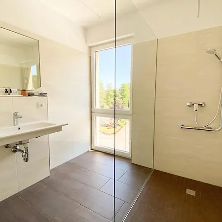 120 Lux Furnished Flat